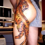 tigre réaliste hanche jambe